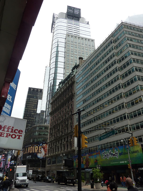 110516-23-New York-A-008
