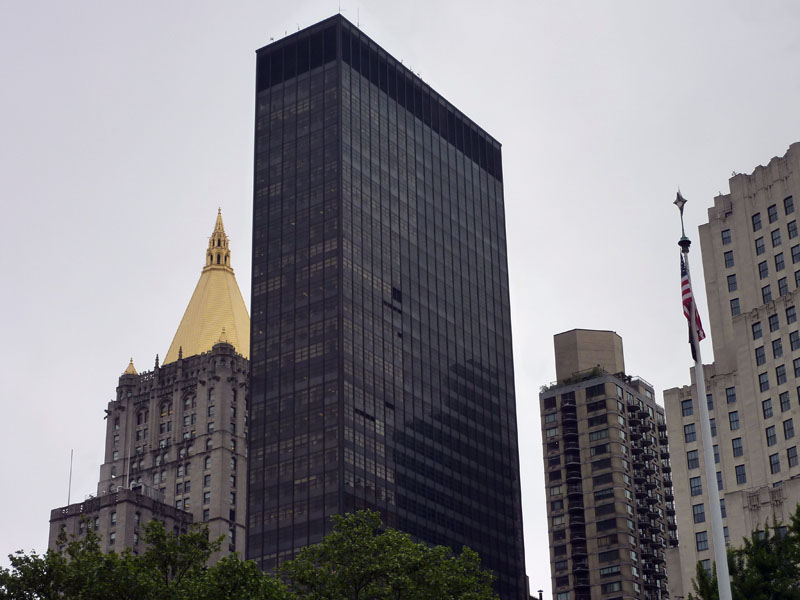 110516-23-New York-A-016