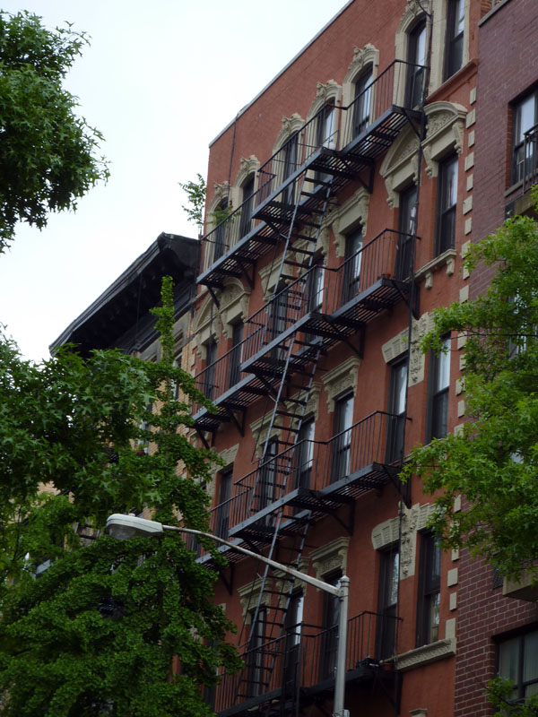 110516-23-New York-A-032