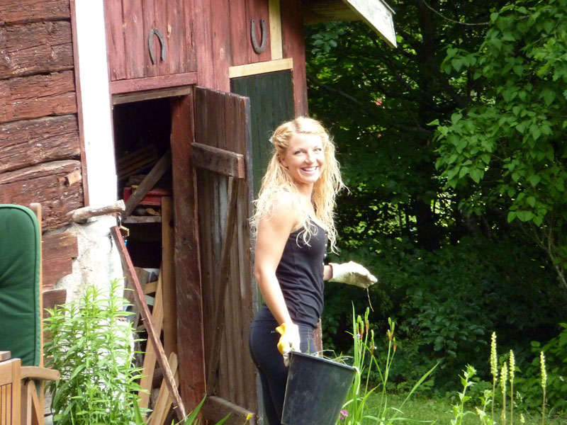 110624-25-Midsommar-017