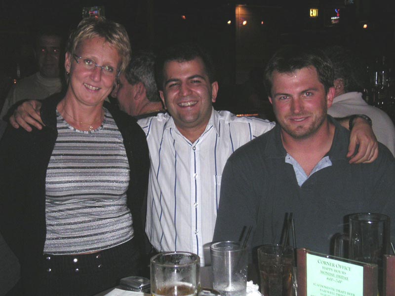 040906-12-USA-006
