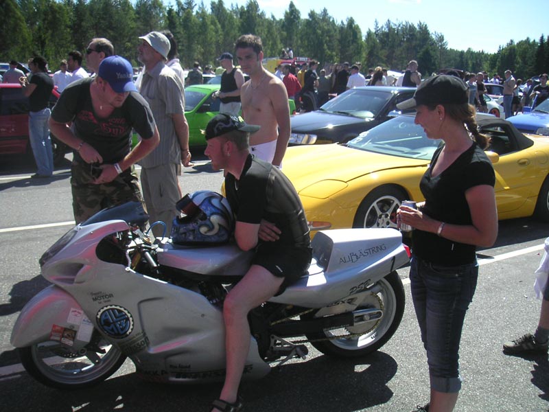 050702-En Dag På Strippen-014