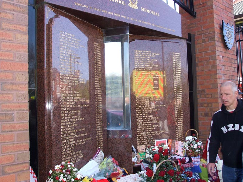 060428-01-Liverpool-033