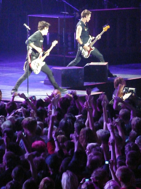 091011-Green Day-030