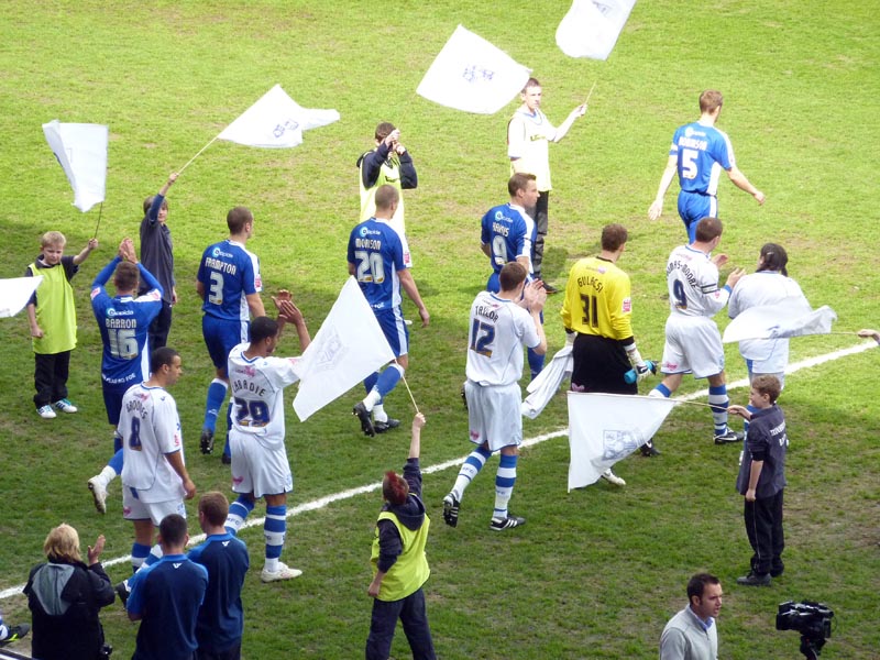 100501-03-Liverpool-011