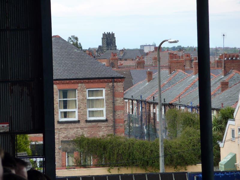 100501-03-Liverpool-023