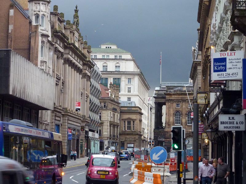 100501-03-Liverpool-045