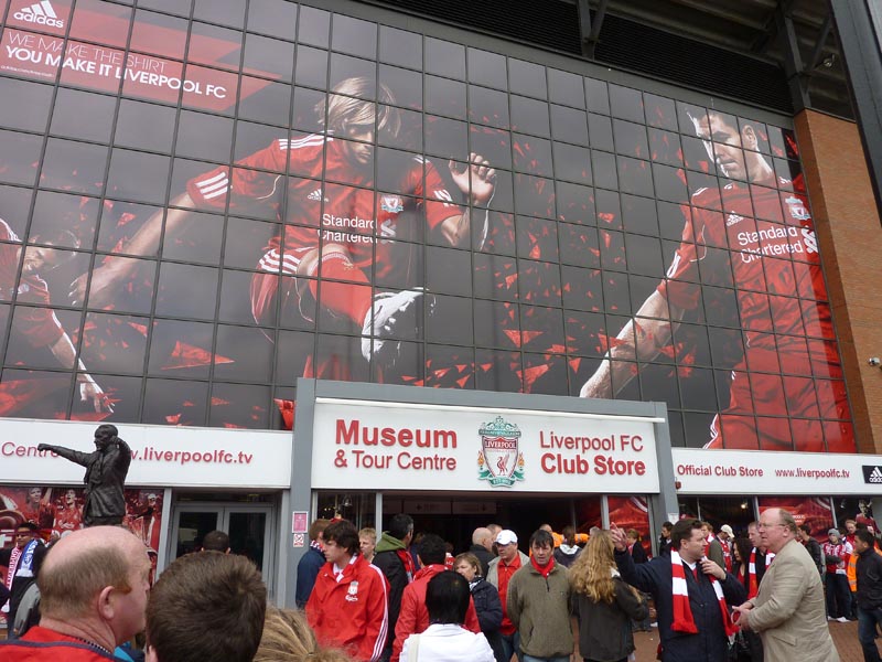 100501-03-Liverpool-054