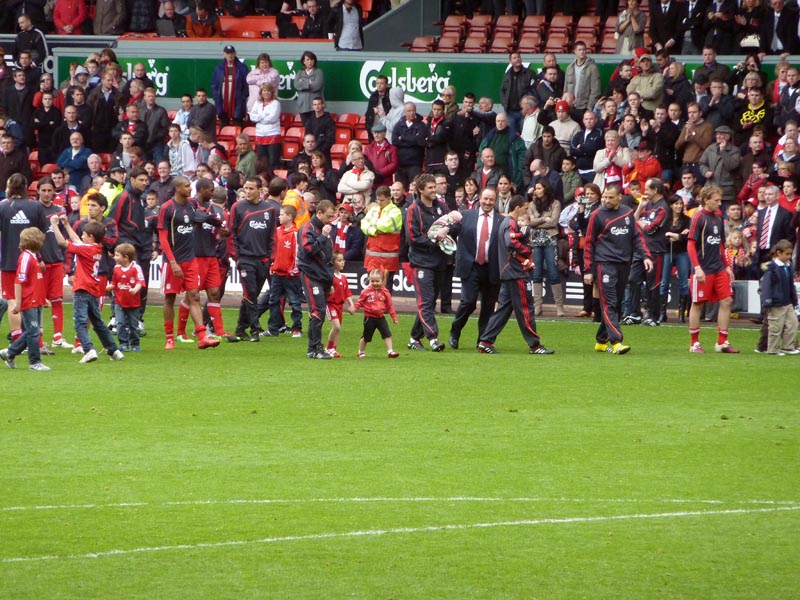 100501-03-Liverpool-144