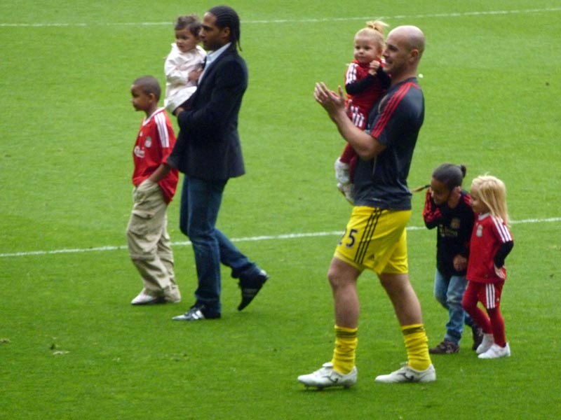 100501-03-Liverpool-154