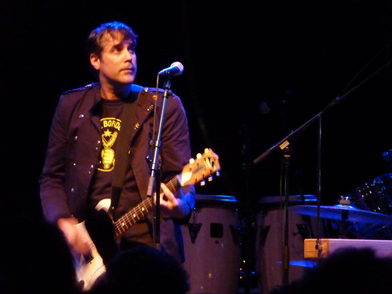 101204-Gogol Bordello-014