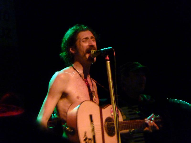 101204-Gogol Bordello-034