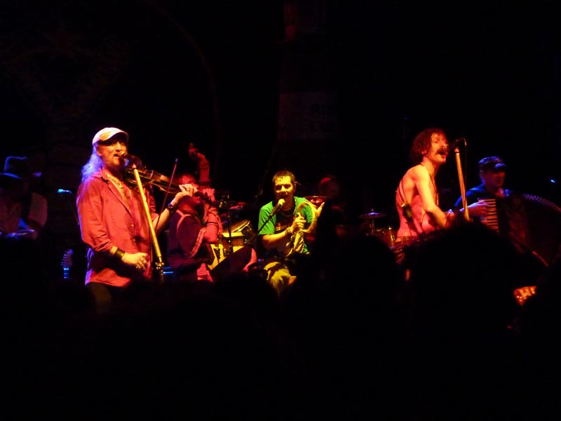 101204-Gogol Bordello-037