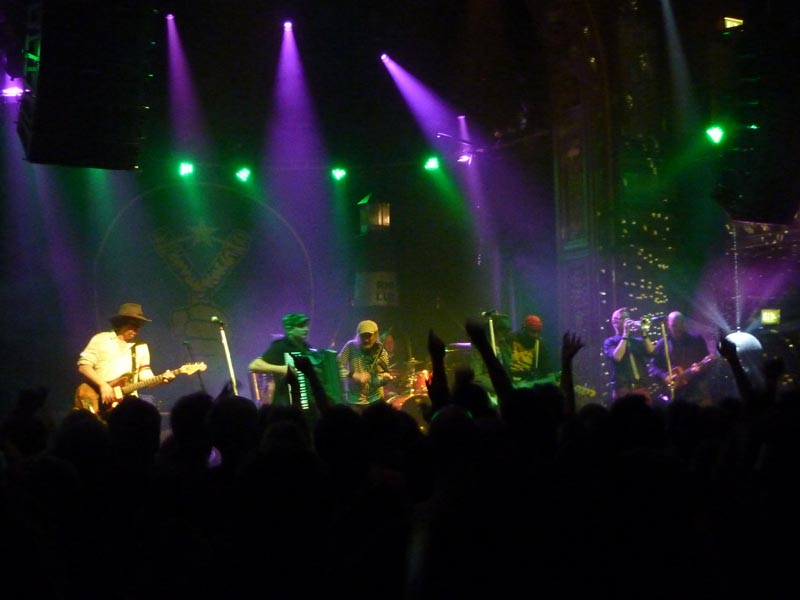 101204-Gogol Bordello-045