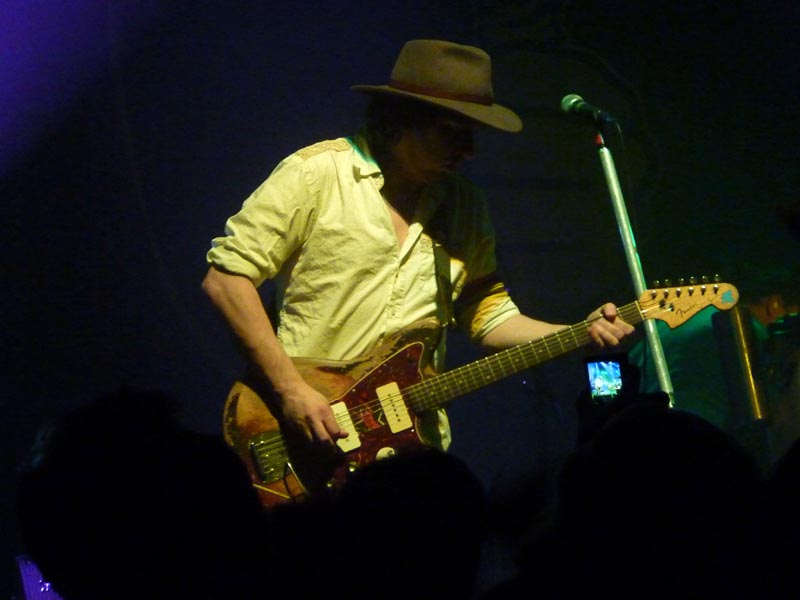 101204-Gogol Bordello-051