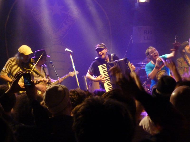 101204-Gogol Bordello-054