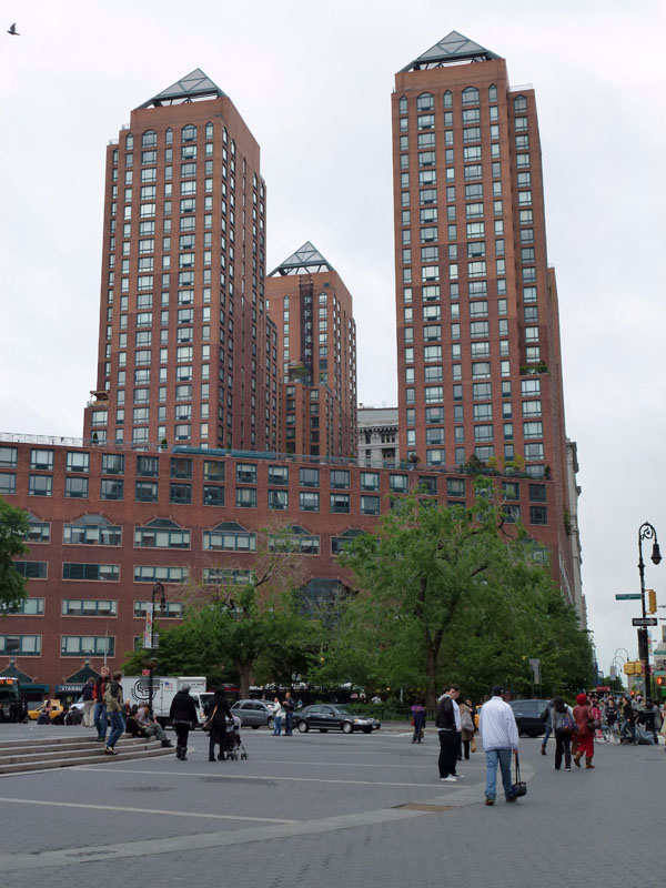 110516-23-New York-047