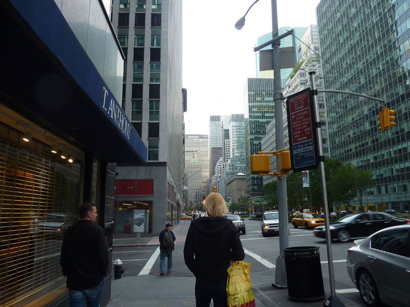 120421-29-New York-AJ-028