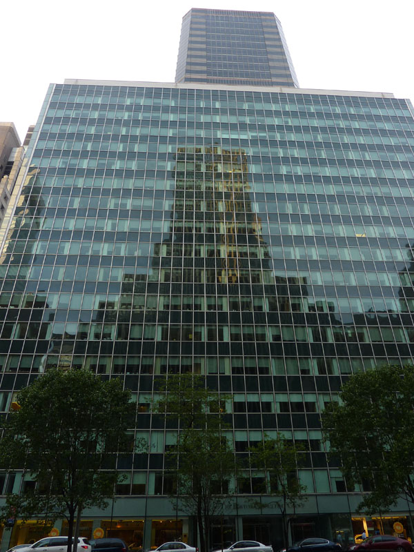 120421-29-New York-AJ-031