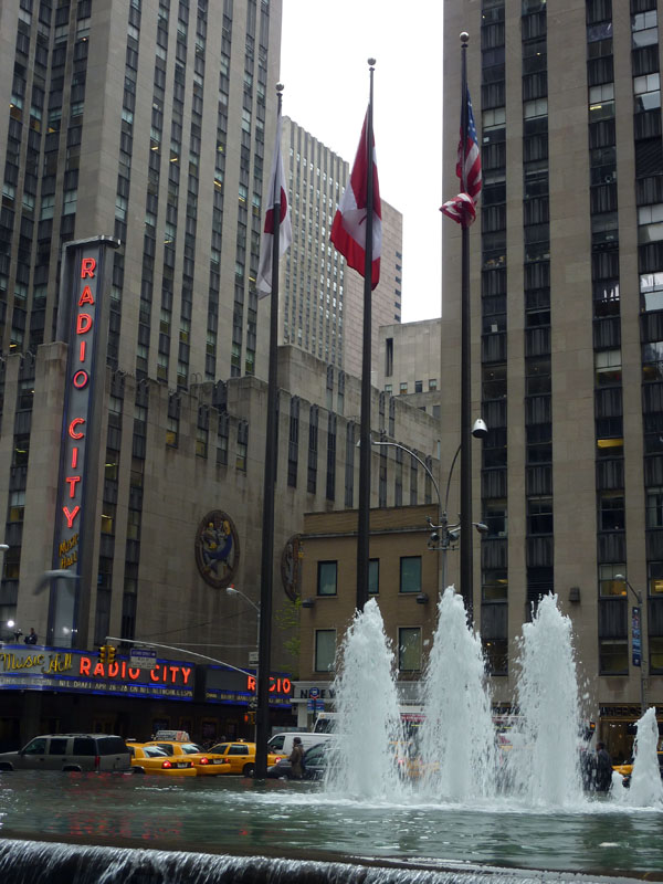 120421-29-New York-AJ-048