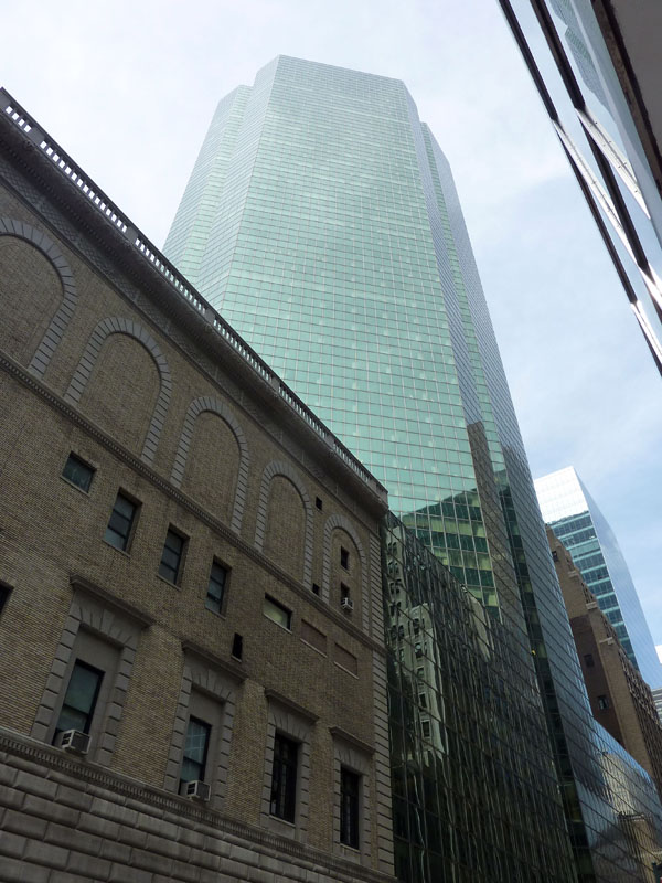 120421-29-New York-AJ-050