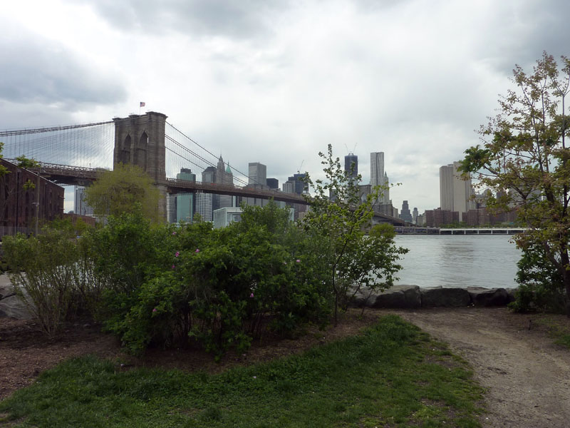 120421-29-New York-AJ-086