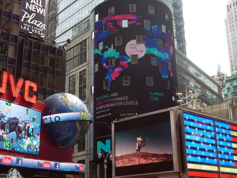 120421-29-New York-AJ-147